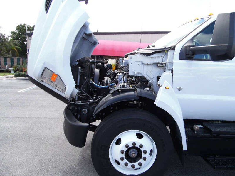 2024 Ford F-650 Super Duty