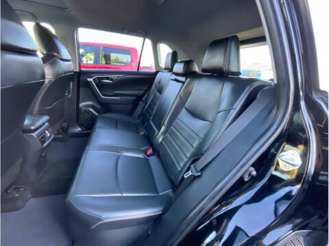 2021 Toyota RAV4 Hybrid XLE Premium