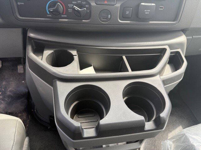2027 Ford E-Series