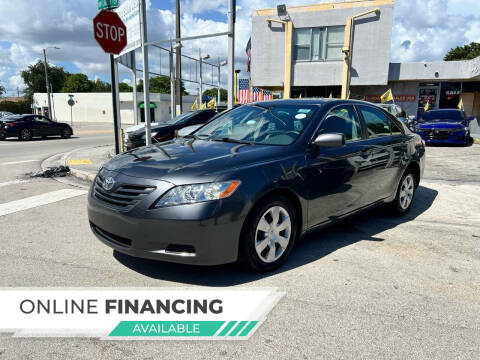 2007 Toyota Camry for sale at Global Auto Sales USA in Miami FL