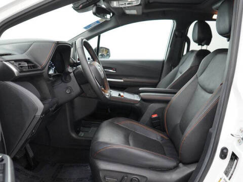 2024 Toyota Sienna XSE 7-Passenger