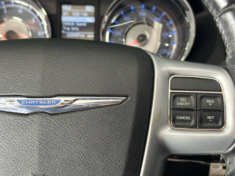 2014 Chrysler Town and Country Touring