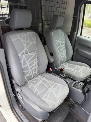 2010 Ford Transit Connect XL