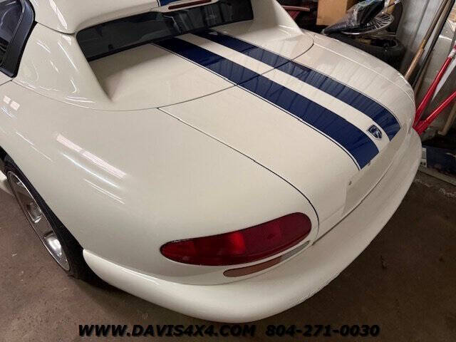 1996 Dodge Viper RT/10