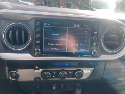 2023 Toyota Tacoma SR5 V6