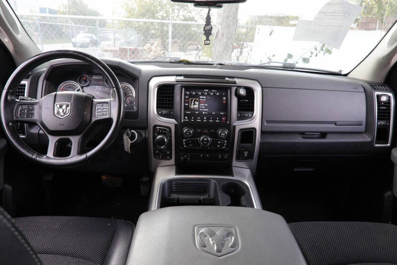 2018 RAM 1500 Lone Star Silver