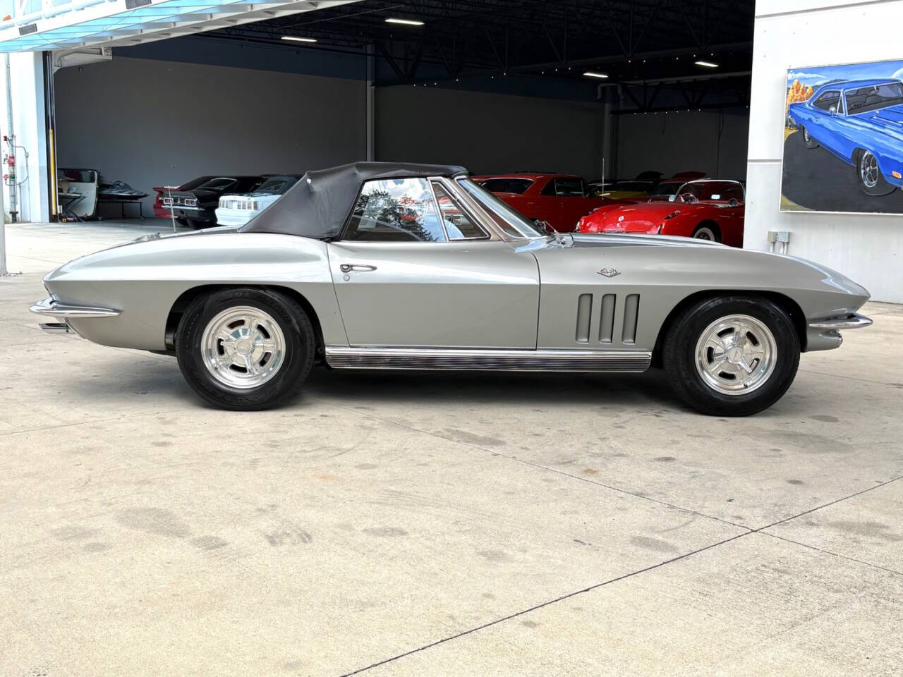 1966 Chevrolet Corvette 21
