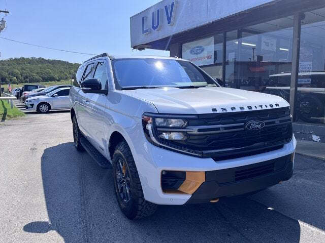 2025 Ford Expedition Tremor