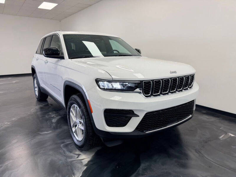 2026 Jeep Grand Cherokee Laredo X
