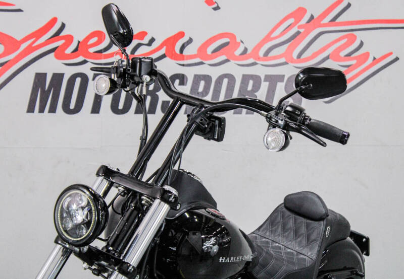 2016 Harley-Davidson Dyna Street Bob