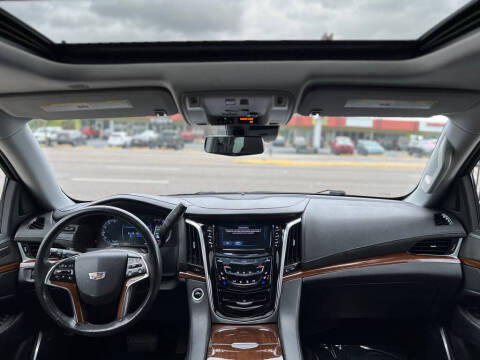 2020 Cadillac Escalade ESV Luxury