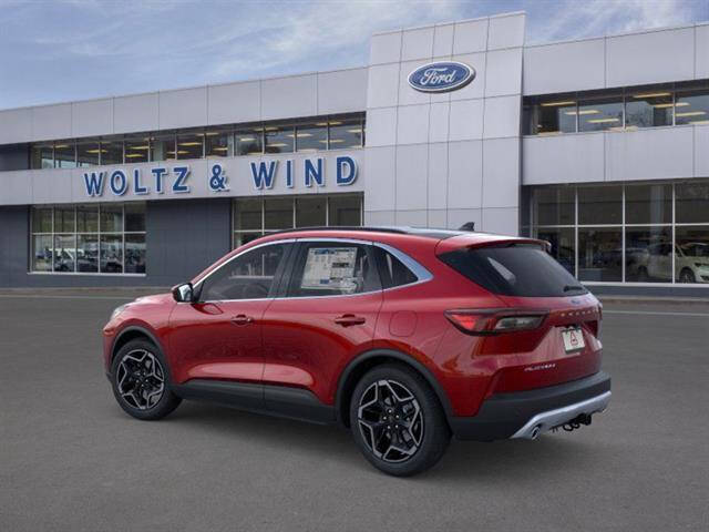 2026 Ford Escape Hybrid Platinum