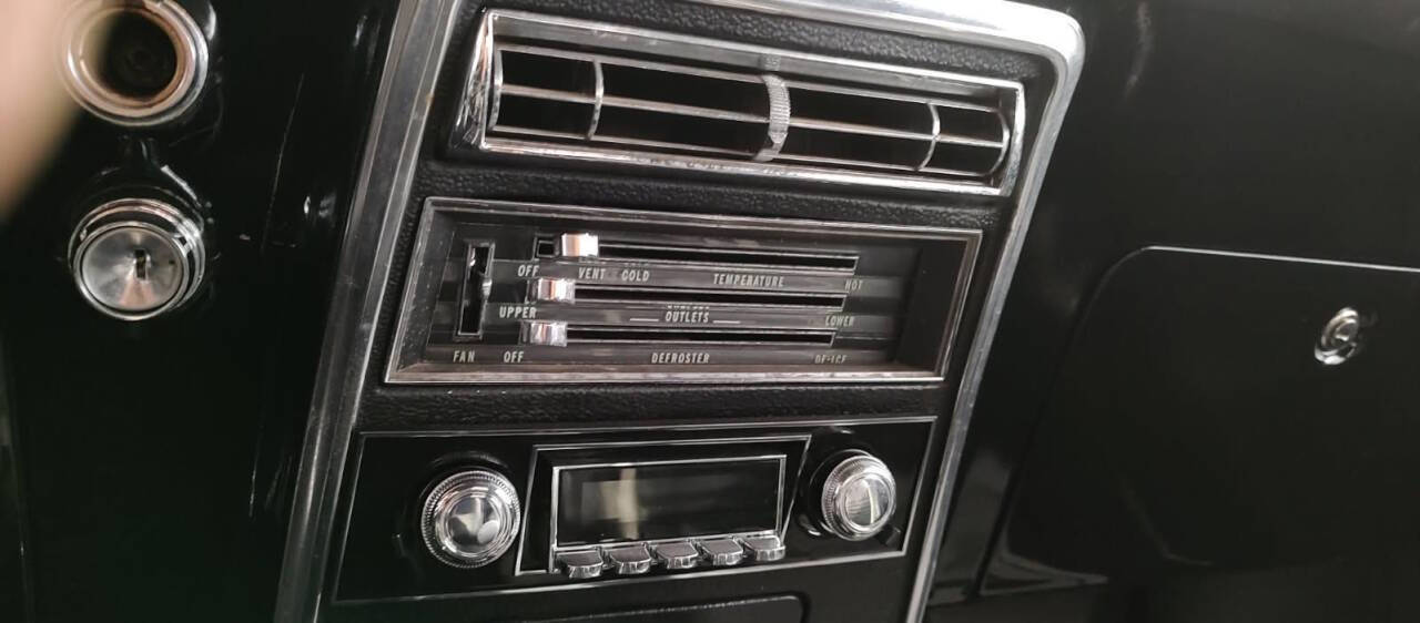 1967 Chevrolet Camaro 25