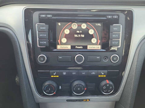 2013 Volkswagen Passat