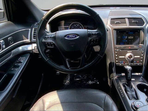 2018 Ford Explorer Sport