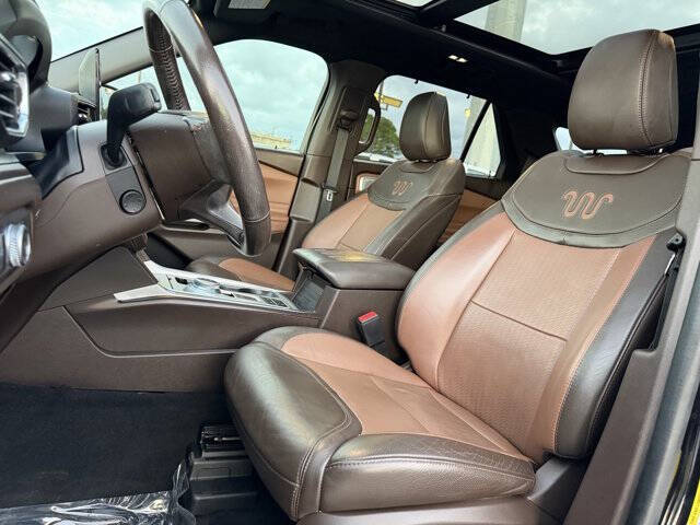 2022 Ford Explorer King Ranch