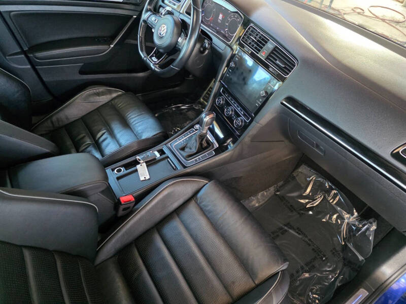 2018 Volkswagen Golf R 4Motion