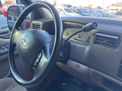 2003 Ford F-350 Super Duty XLT