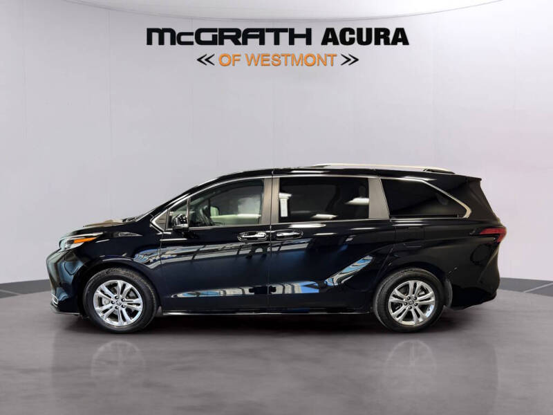 2023 Toyota Sienna Platinum 7-Passenger