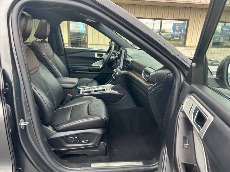 2020 Ford Explorer Platinum