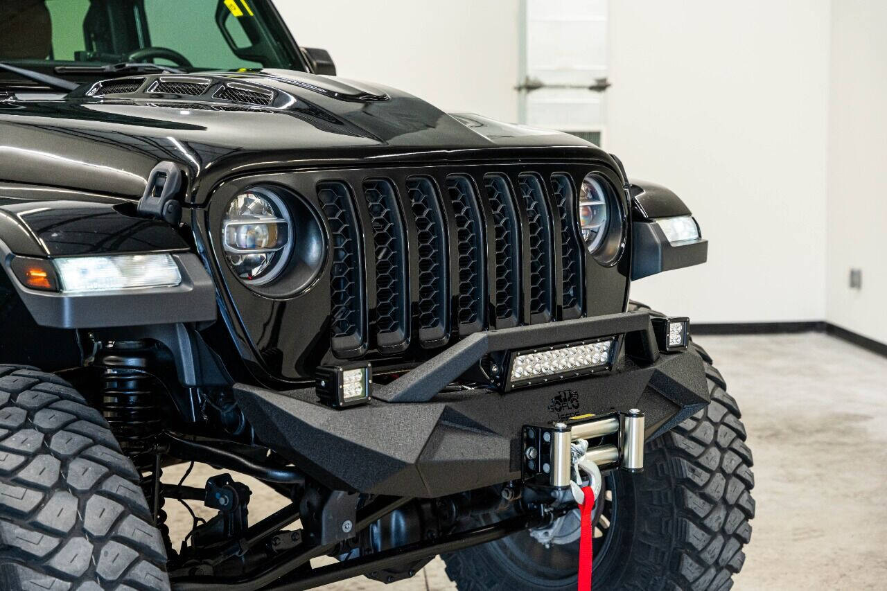 2020 JEEP Gladiator Pickup - $54,999