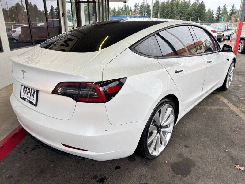 2021 Tesla Model 3 Standard Range Plus