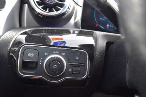 2019 Mercedes-Benz A-Class A 220