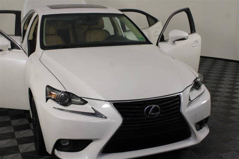 2016 Lexus IS 200t