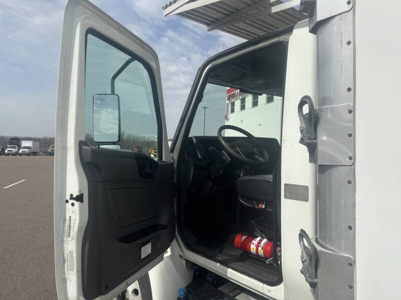 2020 International MV607