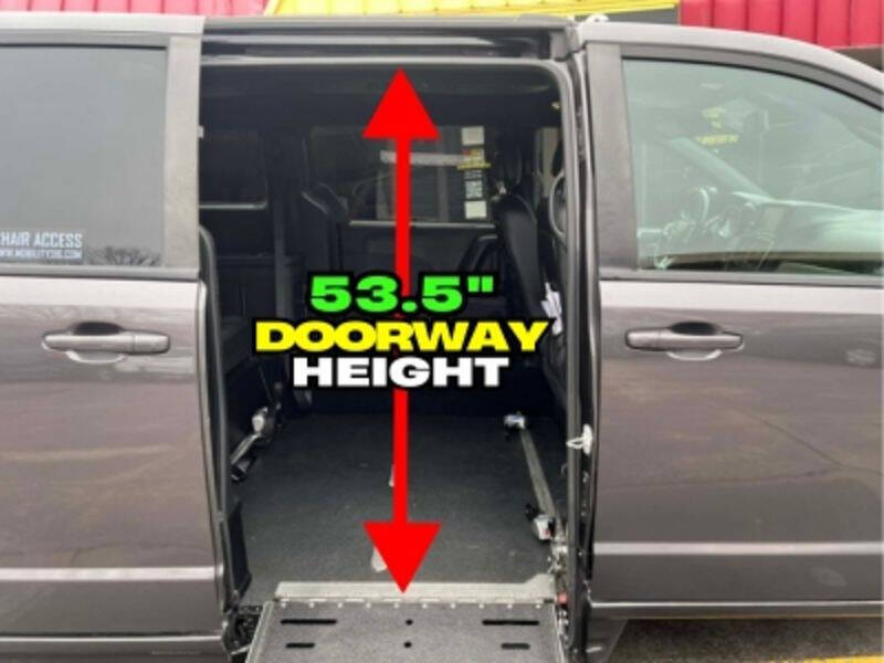 2018 Dodge Grand Caravan GT - Photo 38