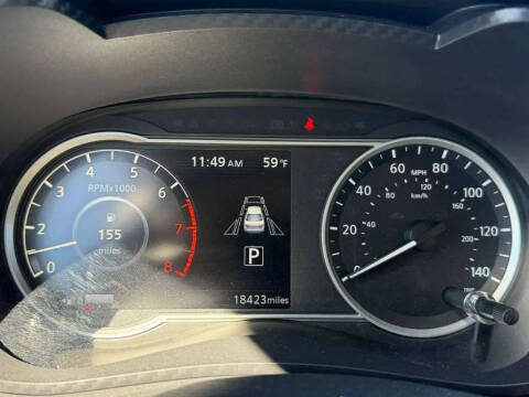 2024 Nissan Versa SR