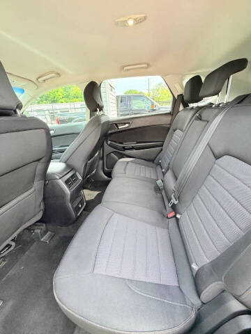2016 Ford Edge SE