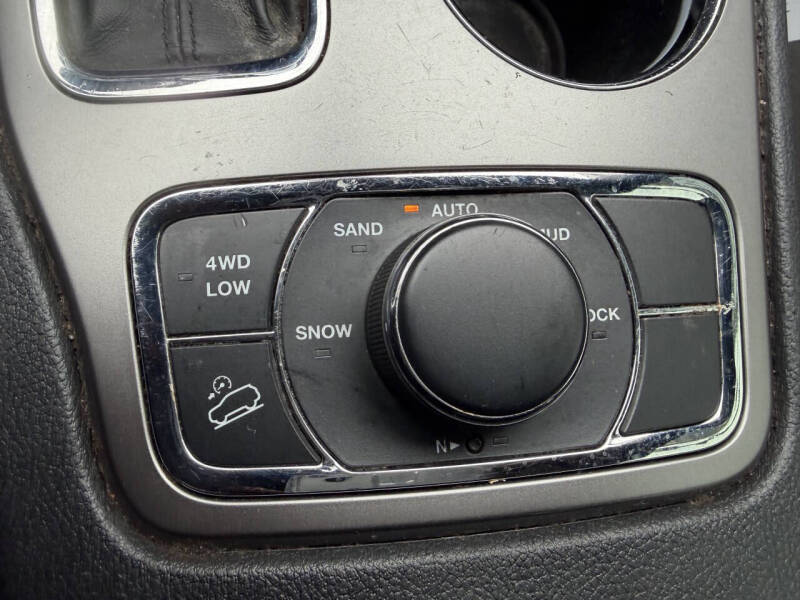 2019 Jeep Grand Cherokee Upland