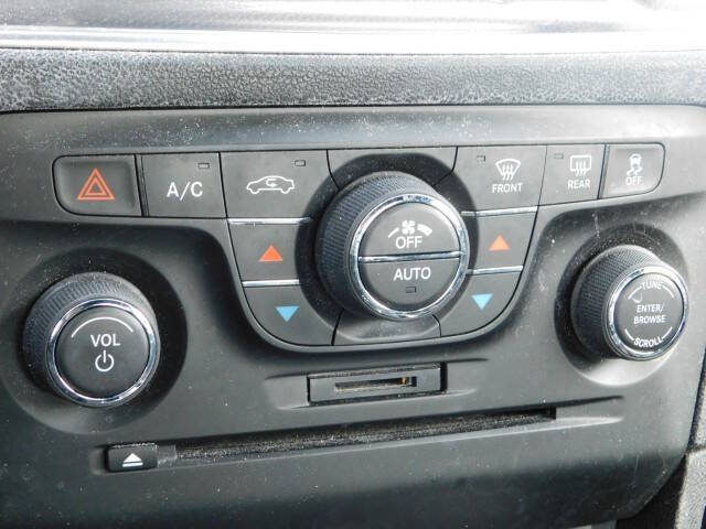 2014 Dodge Charger SXT Plus