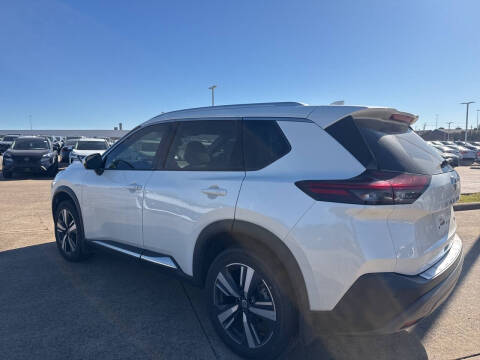 2021 Nissan Rogue SL