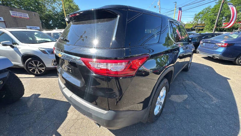 2018 Chevrolet Traverse LS