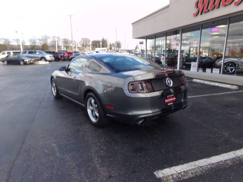 2014 Ford Mustang V6
