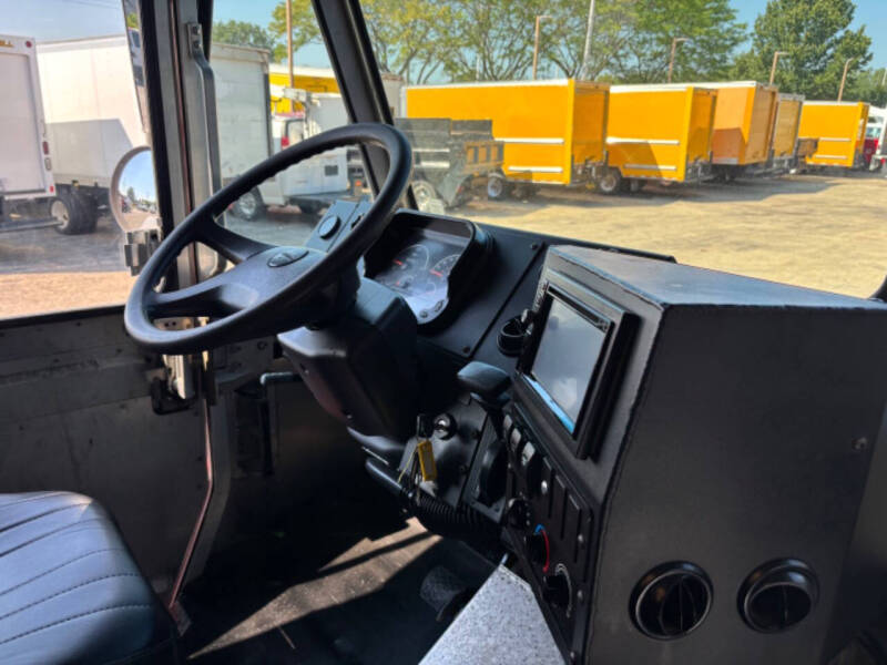 2017 Freightliner Step Van