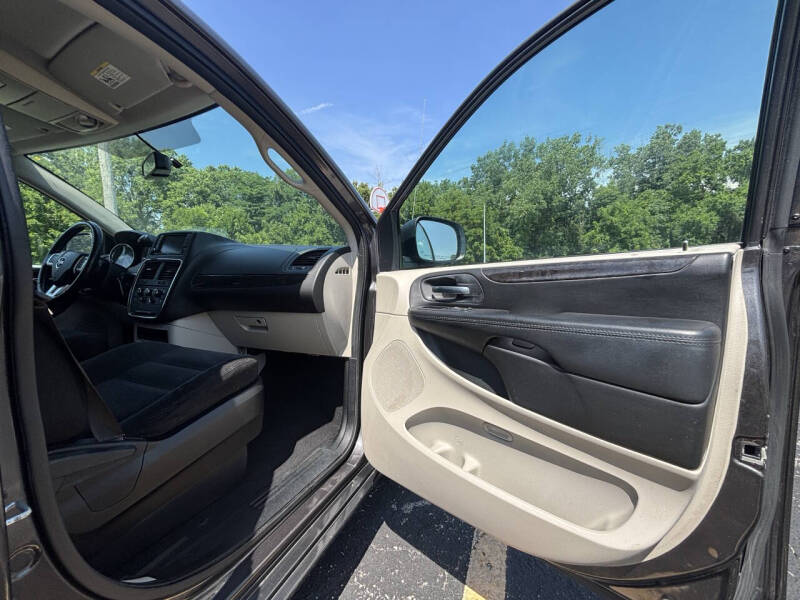 2017 Dodge Grand Caravan SE