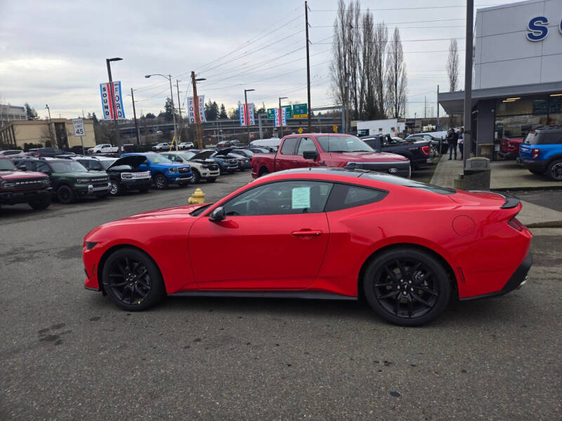 2026 Ford Mustang EcoBoost Premium
