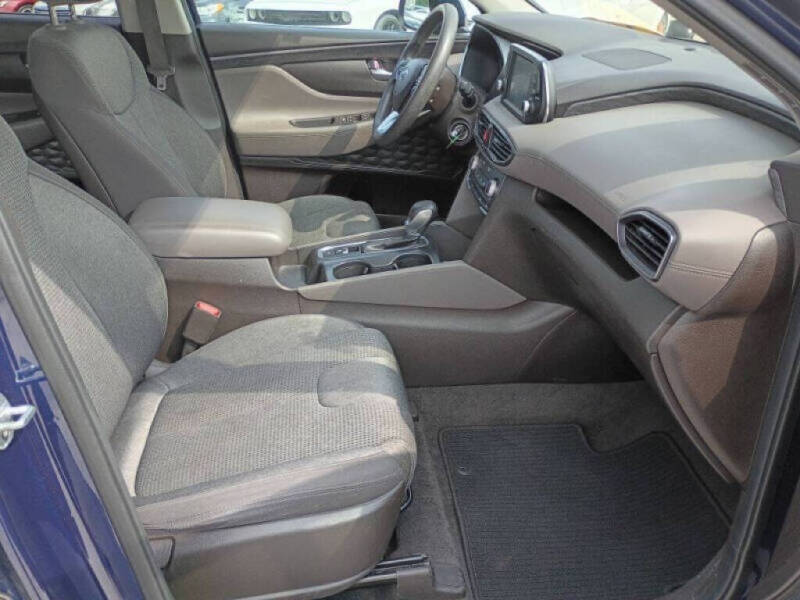 2019 Hyundai Santa Fe SE 2.4L