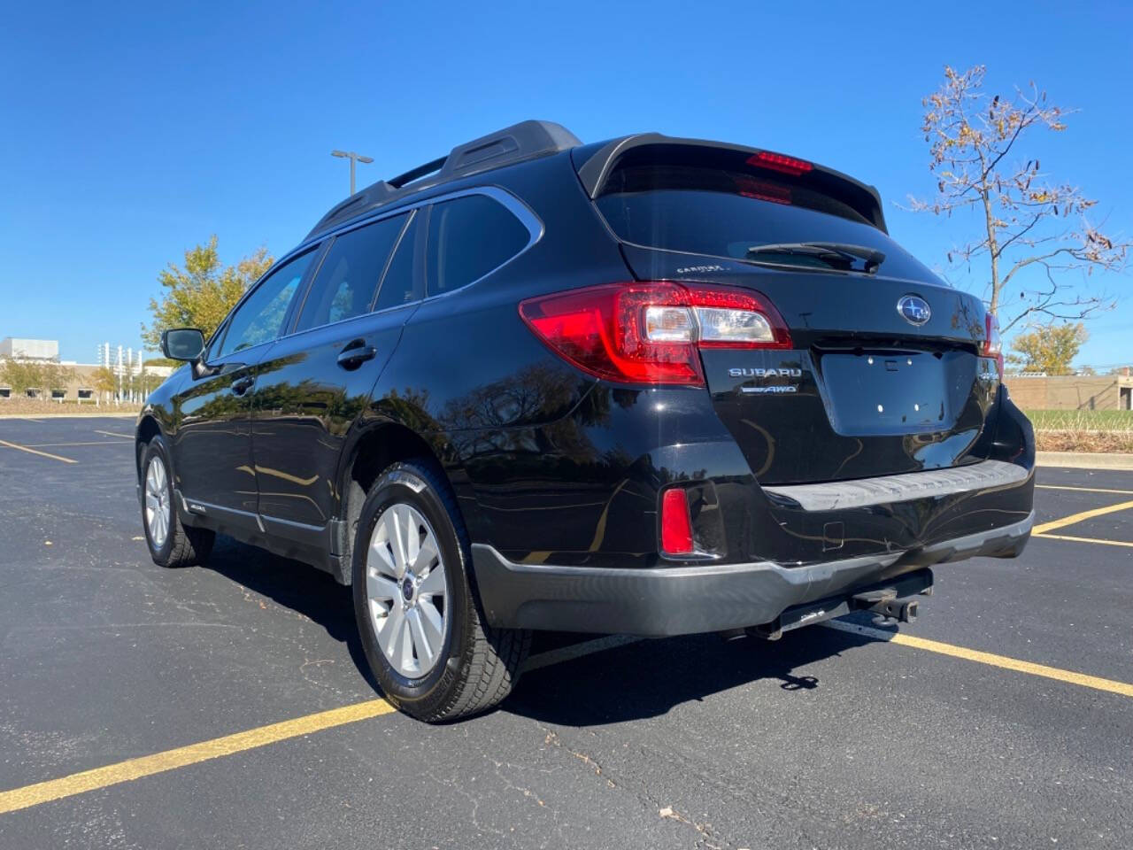 2016 Subaru Outback for sale at Ideal Cars LLC in Skokie, IL