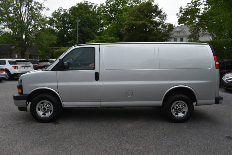 2023 GMC Savana 2500