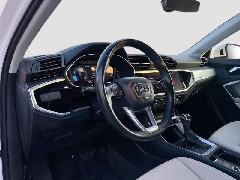 2021 Audi Q3 quattro S line Premium 45 TFSI