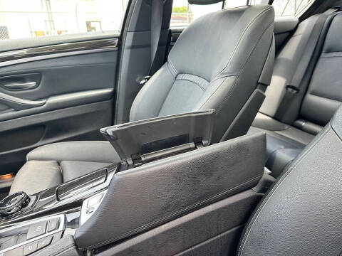 2014 BMW 5 Series 550i