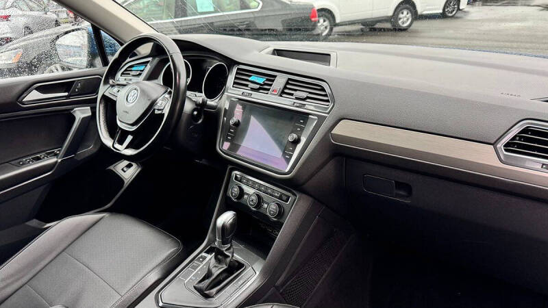 2018 Volkswagen Tiguan 2.0T SEL