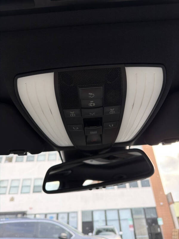 2011 Mercedes-Benz E-Class