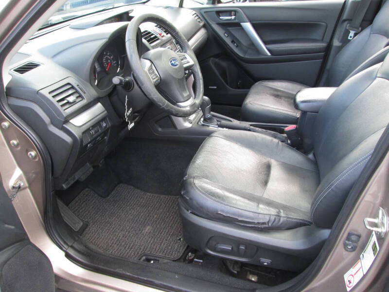 2015 Subaru Forester 2.5i Touring