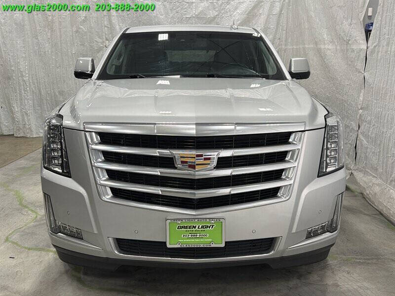 2016 Cadillac Escalade Luxury Collection