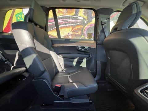 2024 Volvo XC90 B6 Plus Bright Theme 6P